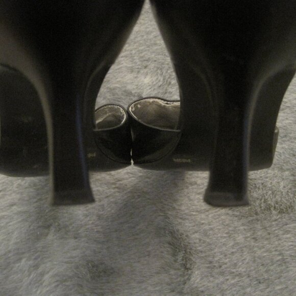 BCBGIRLS BLACK LEATHER KITTEN HEEL MULES 9.5 $69.00 - Picture 7 of 7